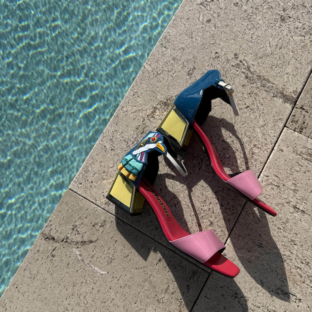 Kat Maconie Colorblock Toucan Bird Detail Block Heel Vacation Sandals